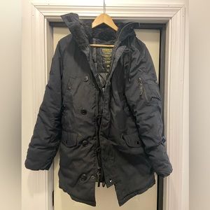 ALPHA INDUSTRIES, INC TYPE: N-38 (N) PARKA jacket coat SIZE: Medium